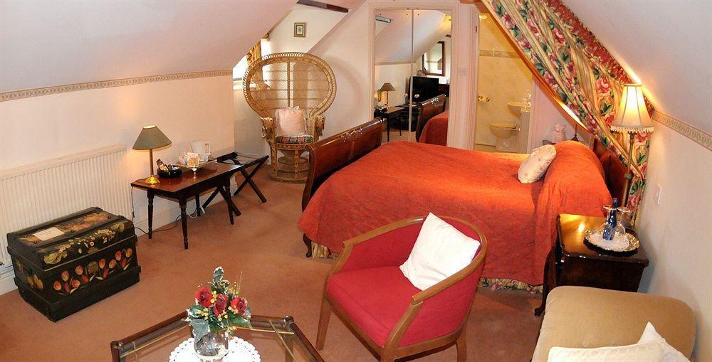The Great House Hotel Bridgend  Eksteriør billede